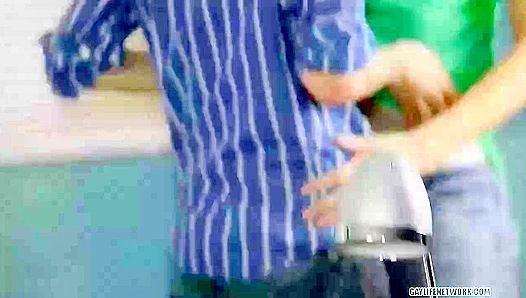 Horny Alex Dade and JT Wreck Get Off Fast