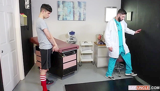 Rob Quin Bounces Blissfully on Scott DeMarco's Cock - DoctorTapes