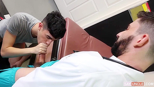 Rob Quin Bounces Blissfully on Scott DeMarco's Cock - DoctorTapes