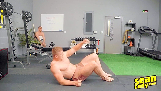 Kyle Denton and Matthew Ellis - Iron Pumps, Ass Fucks - Sean Cody