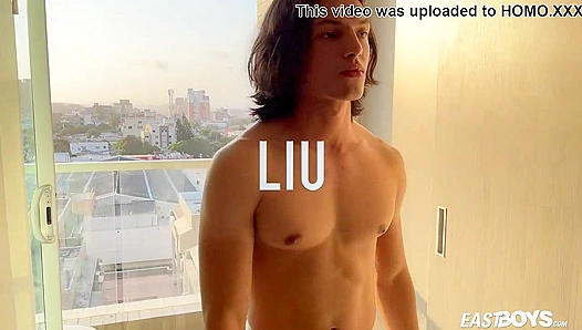 Eastboys Unleashed - Arthur Hunter & Friends Strip Down