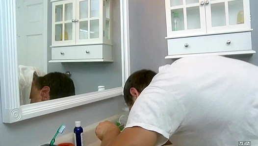 Big Dicks at School - Julian Smiles and Tyr Alexander Medicate a Tight Ass