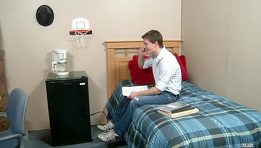 Horny Tyler Sweet & Matt Cole Suck Big Dicks at School