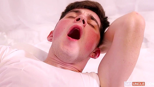 Muscled Madison Blasts Harrison's Booty in Hot Missionary Action