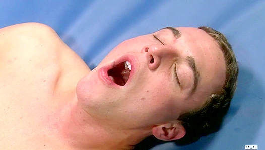 Deep Wrestlefuck - Jacob Durham & Julian Smiles Go Hard at School