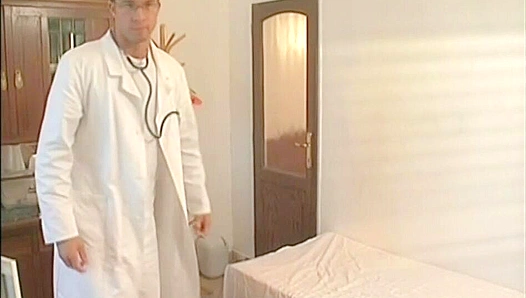 Tom Nowy & Dion Phillips Get Wild - Hot Gay Action - Gay XXX