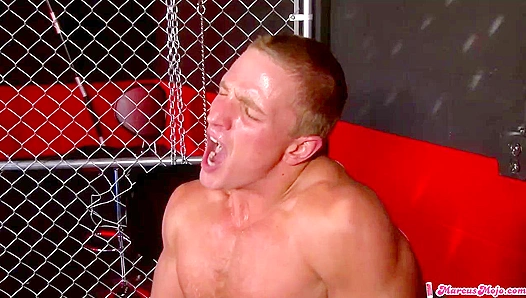 Marcus Mojo Takes Control - Hot Gay Action with Riley Price