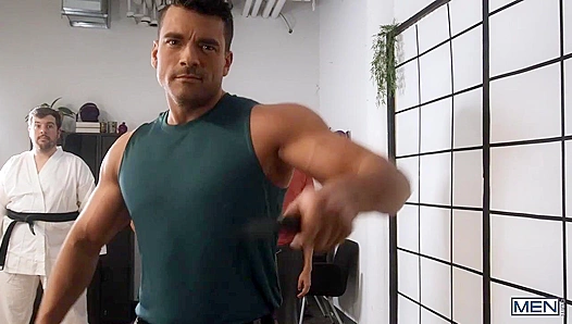 Karate Kink - Finn Harding Drills Presley Scott's Hole