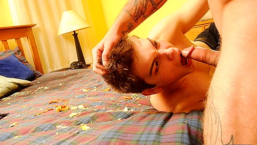 Johnny Rapid Gets Drilled Anally by Room Service Hunk Ricky Sinz