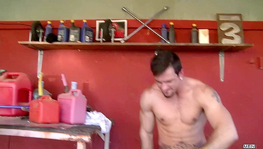 Deserted Gas Station Anal - Straight Turns Gay in Lonely Vibes