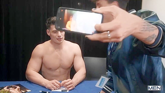 Malik Delgady Takes Charge - Assfucking His Biggest Fanboy, Thomas Feller