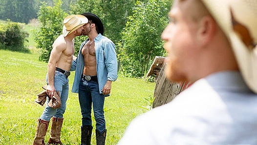 Cowboys Olivier & Dom Fuck Wild in Nature