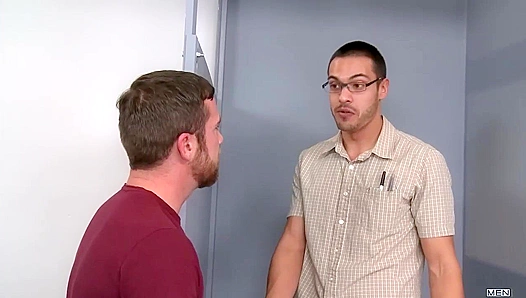 Tricked Straight Guy Turns Passionate with Trevor Knight & Emanuel Brazzo