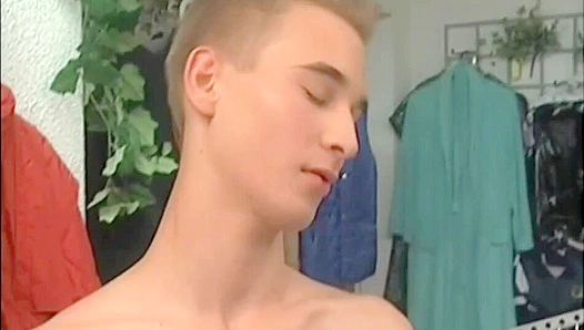 Bill Brown's Frantic Public Masturbation Session - Gay XXX