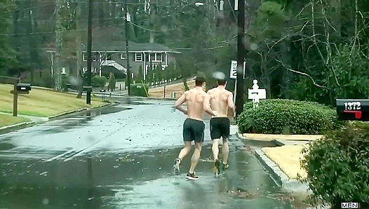 Casey Monroe and Luca Rosso - Stretching Ass from Str8 to Gay