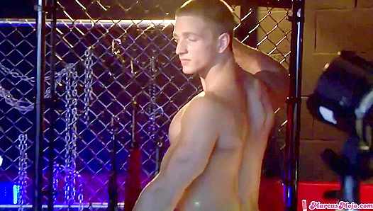 Muscle Magic - Marcus Mojo Flexes His Perfect Physique On Set