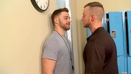 Tommy Defendi Fucks Jessie Colter Hard in the Locker Room