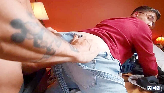 Twink Bottom Bitch for Daddy - Maverick Sun & Austin Wolf