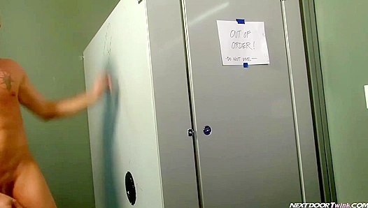 Almost Caught - Andras Styles & Sergio Long's Stealthy Stall Sex