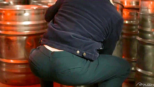 Iconic Passion - Skyy Knox & Maverick Sun Heat Up Falcon Studios