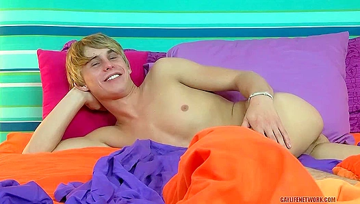 Cocky Tori Andrews Spills Juicy Details of His Wild Past - Lollipop Twinks