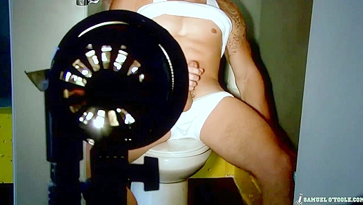 Ripped Hunk Samuel O'Toole Flexes His Muscles On Set