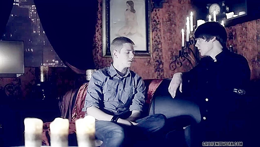 Vampire Twinks Kyle & Elijah Fuck Hard - A Twinklight Tale