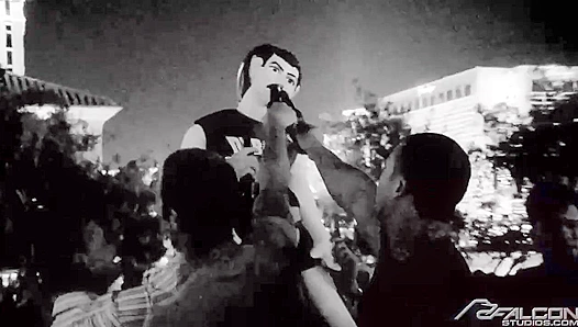 Tristan Jaxx Takes Kirk Cummings' Hand (and Cock) in Wedding-Themed Anal Bliss