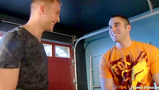 Ripped Rivals - Muscle Tease with Samuel OโToole & Duke Ryder