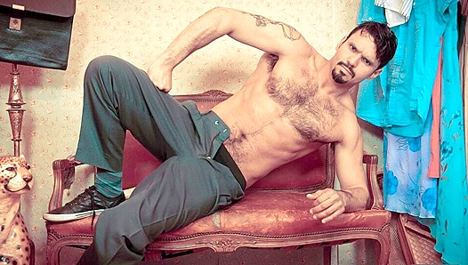 Horny Tailoring Session - Lucio Saints and Jean Franko Heat Up The Gay Office