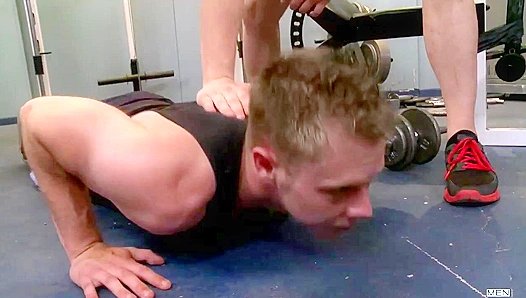 Str8 toGay - Lifting Weights & Fucking Ass with Dylan Roberts & Steve Stiffer