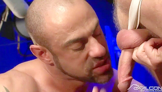 Perfection On Stage - CJ Madison & Scott Campbell’s Seamless Anal Scene