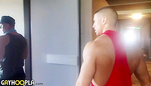 Derek Jones & Sean Costin Prep for a Juicy Fuck