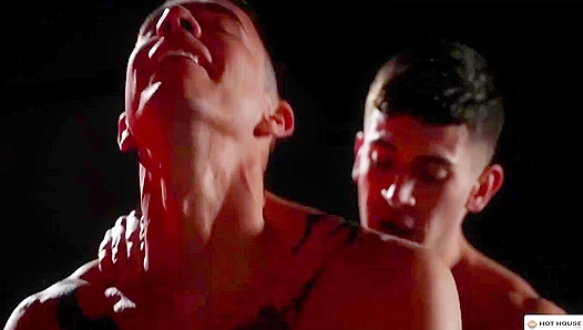 Hot House - Muscular Hotties Vincent O'Reilly & Trevor Brooks Get Wild