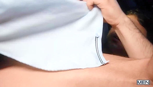 Limo Seduction - Horny Leo Louis & Enzo Muller Drill My Hole