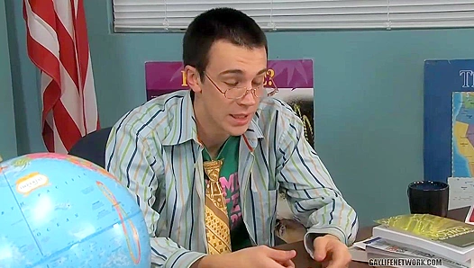 Teach Twinks - Patrick Kennedy & JT Wreck Go All In