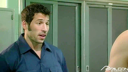 Rugged Rendezvous - Erik Rhodes & Leo Giamani's Intense Pleasure Session