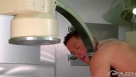 Rugged Rendezvous - Erik Rhodes & Leo Giamani's Intense Pleasure Session