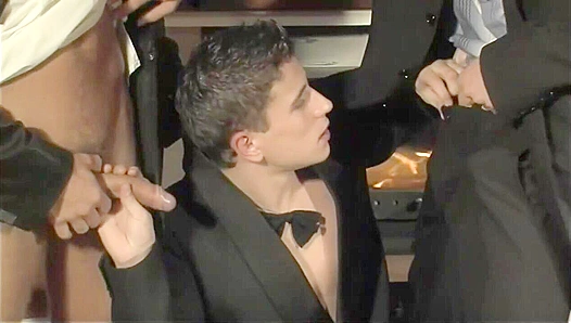 Hot 3-Way Fiesta - Nikandro Sideropulos & Rick Fontana Get Wild - Gay XXX