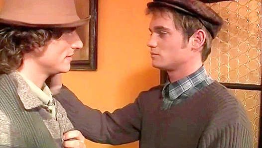 Sneaky Hardcore Session - Horny Peter Totti and Eric Paver