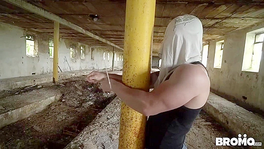 Muscular Men Get Wild with Anal Action in Abandoned Factory - Bromo US