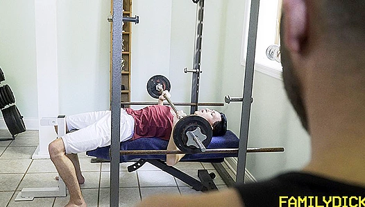 Kurt Niles & Valentino Nappystar: Stepbrother Outdoors Fuck Fest