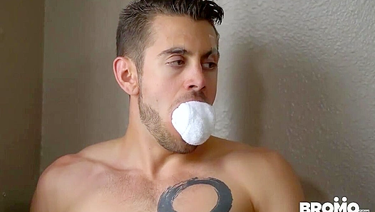 Submissive Hottie's Wild Hotel Room 3Some - Bromo US