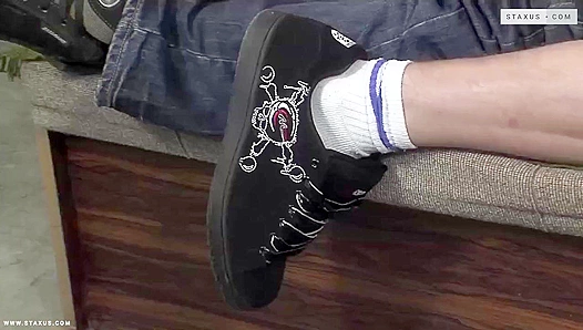 Alex Stevens Rides Rick Lucas Reverse Cowgirl Style - Gay XXX