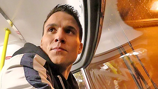 Ripped Guy Earns Big Bucks with Intense Anal Action - XXX Gay