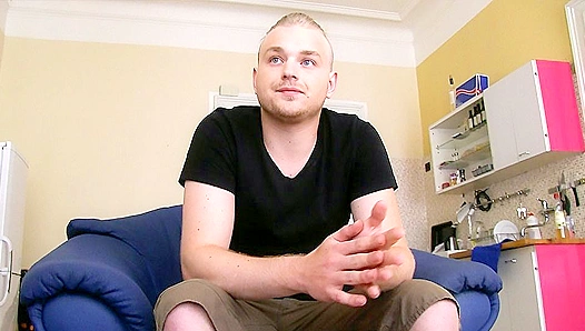 Debt Dandy Spreads Wide for Deep Cock Relief