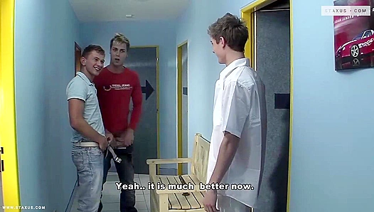 Marco Bon Phoenix Nails It in a Hot Gay Threesome - Gay XXX