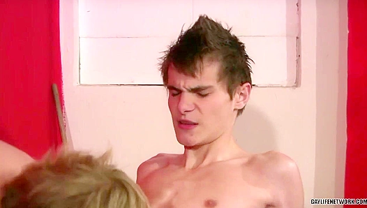 Twink Lessons - Hardcore Ass Gape with Patrik Janovic & Rob Jelacky