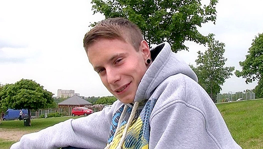 XXX Gay - Outdoor domination of a submissive twink