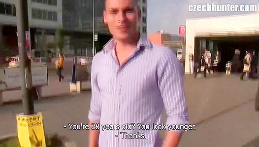 Outdoor Passion - Young-Looking 28-Year-Old Gets Fucked - XXX Gay